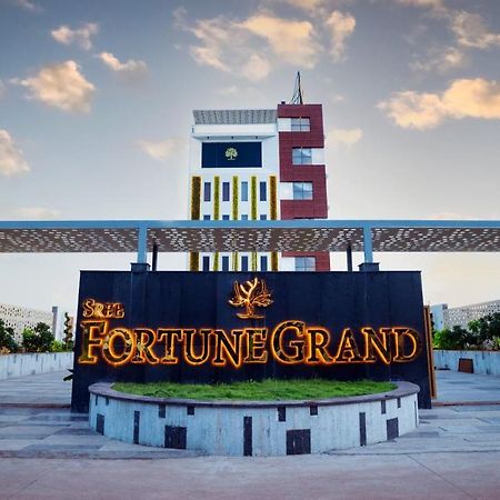 Sree Fortune Grand, Tadepalli Hotel Tadepalle Luaran gambar