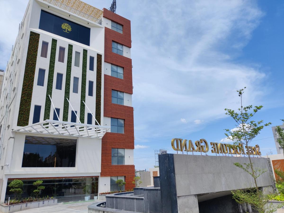 Sree Fortune Grand, Tadepalli Hotel Tadepalle Luaran gambar