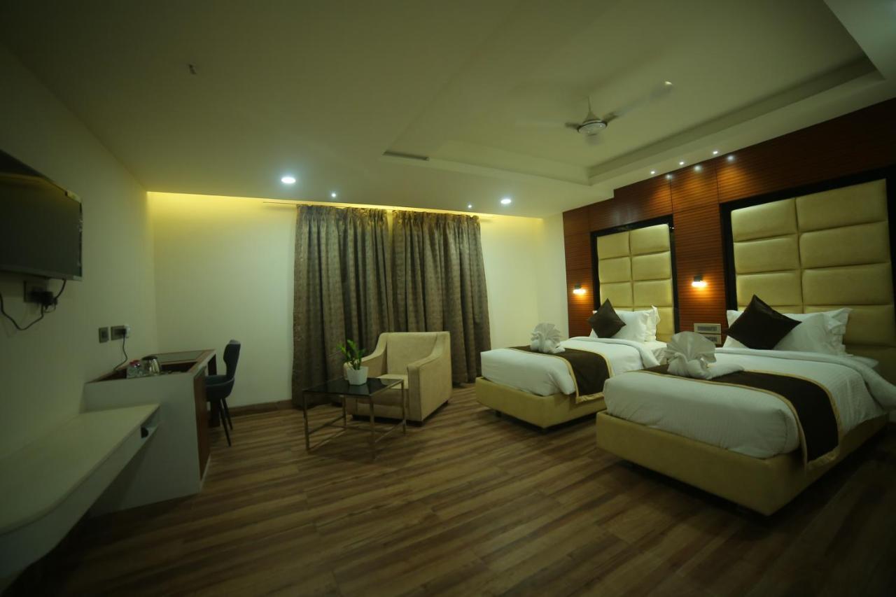 Sree Fortune Grand, Tadepalli Hotel Tadepalle Luaran gambar