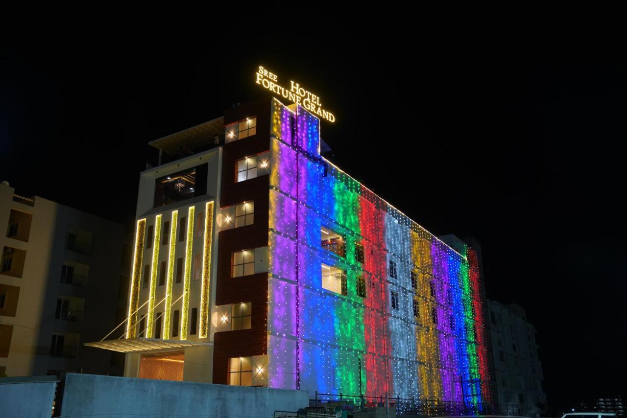 Sree Fortune Grand, Tadepalli Hotel Tadepalle Luaran gambar
